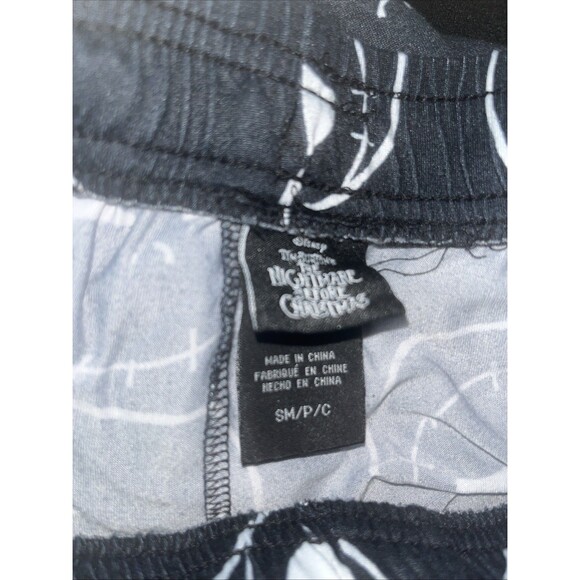 The Nightmare Before Christmas Men’s Jack Skellington All Over The Print Size S - Picture 6 of 7